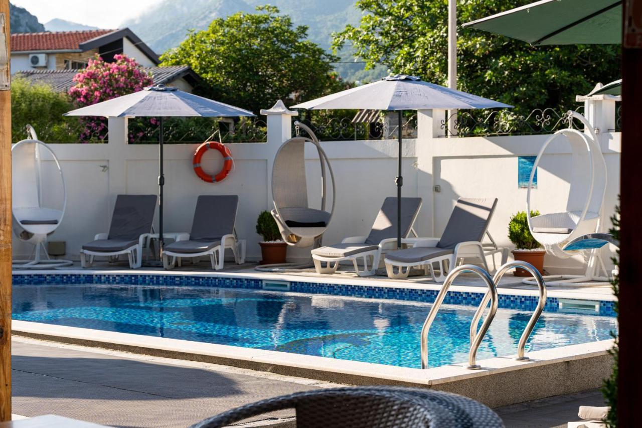 Delfin Apartments Сутоморе Екстер'єр фото
