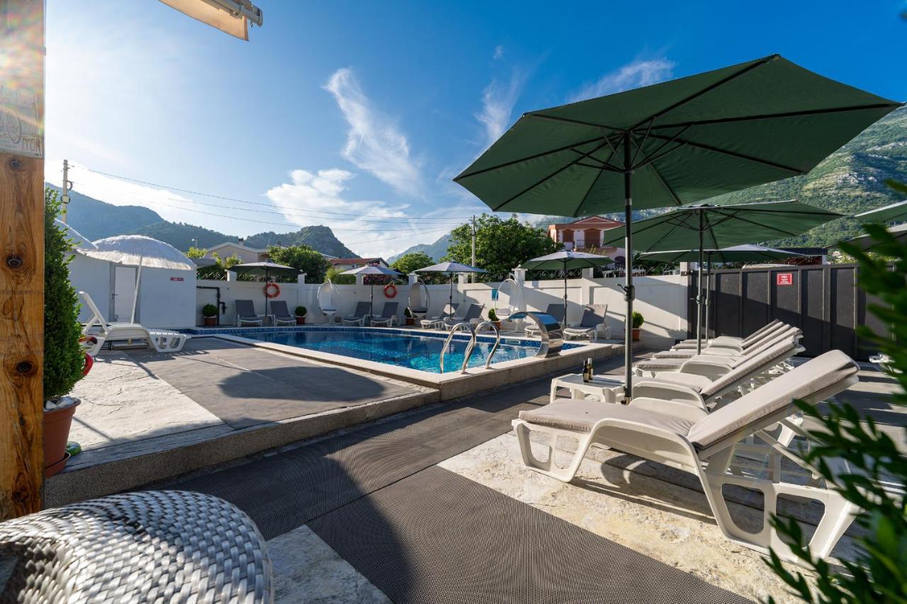 Delfin Apartments Сутоморе Екстер'єр фото