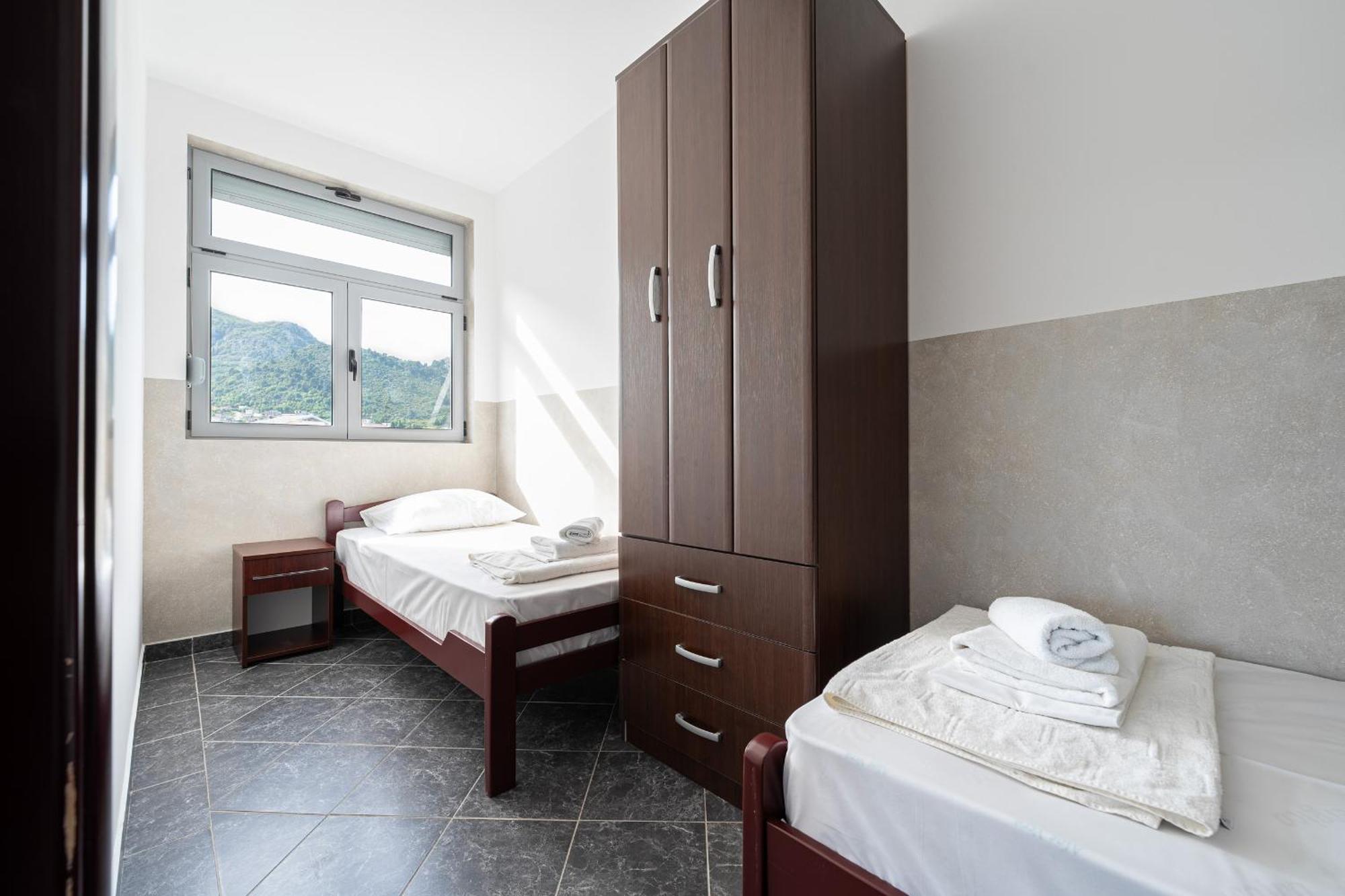 Delfin Apartments Сутоморе Екстер'єр фото